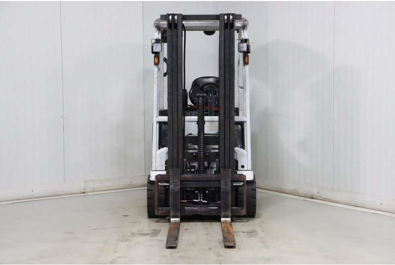 UniCarriers A2N1L18Q - 전기 지게차 : 사진 2 UniCarriers A2N1L18Q - 전기 지게차 : 사진 2