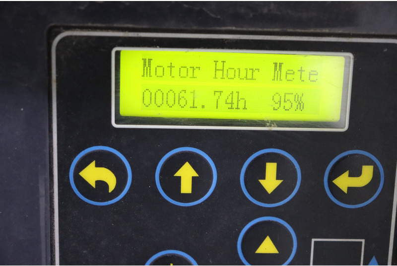 XCMG XG0807AC - 시저 리프트 : 사진 4 XCMG XG0807AC - 시저 리프트 : 사진 4