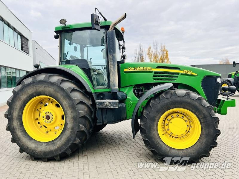 John Deere 7920 - 장궤형 트랙터 : 사진 4 John Deere 7920 - 장궤형 트랙터 : 사진 4