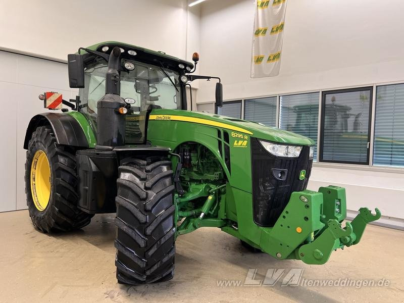 John Deere 8295R - 장궤형 트랙터 : 사진 2 John Deere 8295R - 장궤형 트랙터 : 사진 2