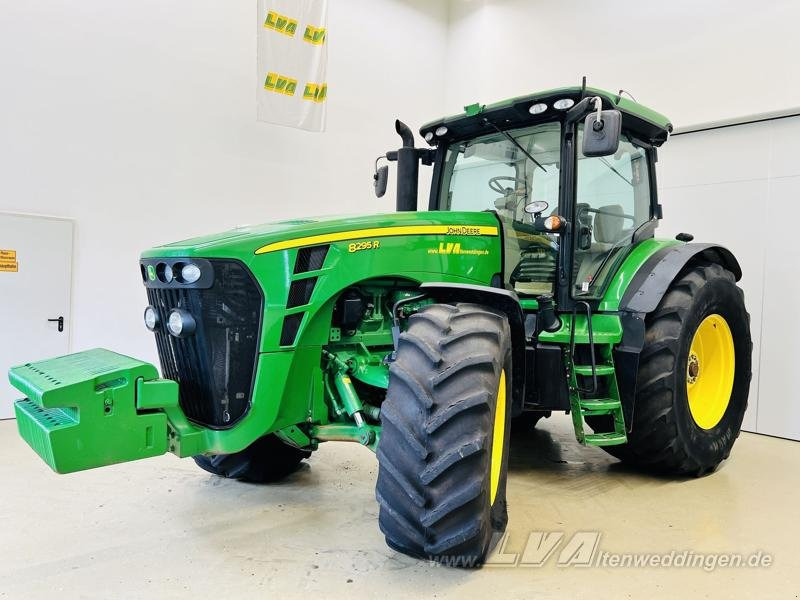 John Deere 8295R - 장궤형 트랙터 : 사진 3 John Deere 8295R - 장궤형 트랙터 : 사진 3