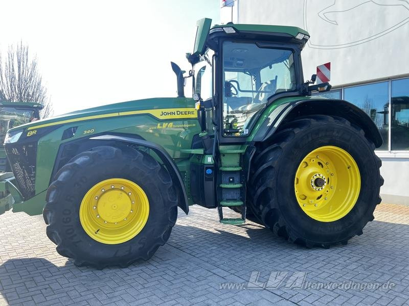 John Deere 8R 340 - 장궤형 트랙터 : 사진 5 John Deere 8R 340 - 장궤형 트랙터 : 사진 5