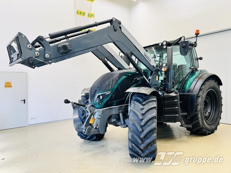 Valtra T174 - 장궤형 트랙터 : 사진 1 Valtra T174 - 장궤형 트랙터 : 사진 1