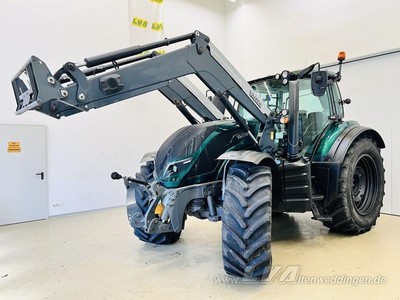 Valtra T174 - 장궤형 트랙터 : 사진 2 Valtra T174 - 장궤형 트랙터 : 사진 2