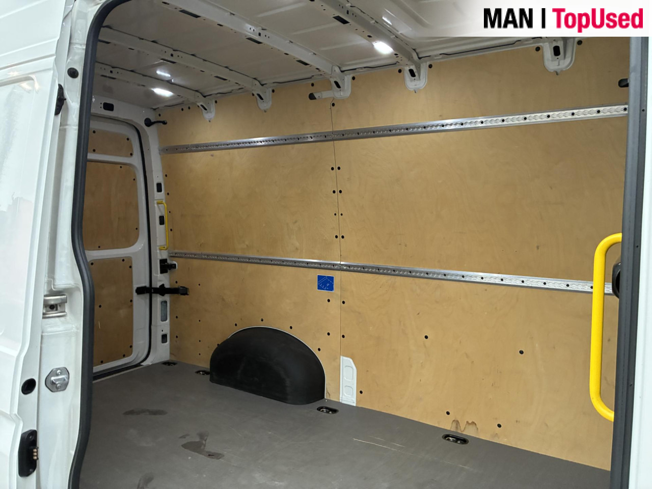 MAN TGE 3.140 4X2F SB - 패널 밴 : 사진 2 MAN TGE 3.140 4X2F SB - 패널 밴 : 사진 2