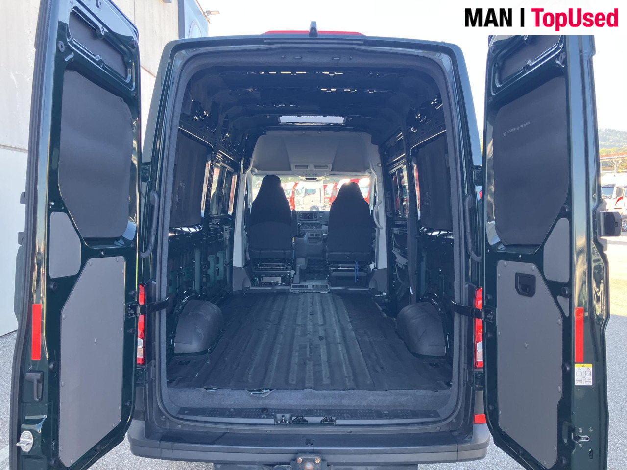 MAN TGE 3.140 4X4 SB - 패널 밴 : 사진 5 MAN TGE 3.140 4X4 SB - 패널 밴 : 사진 5