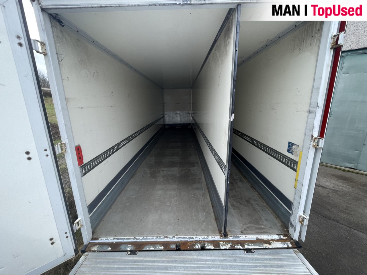 MAN TGM 15.320 4X2 BL - 박스 트럭 : 사진 4 MAN TGM 15.320 4X2 BL - 박스 트럭 : 사진 4