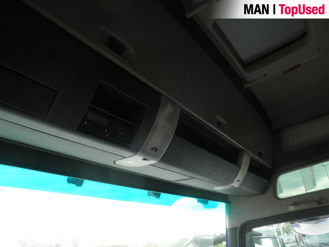 트랙터 유닛 MAN TGX 18.500 4X2 BLS : 사진 9