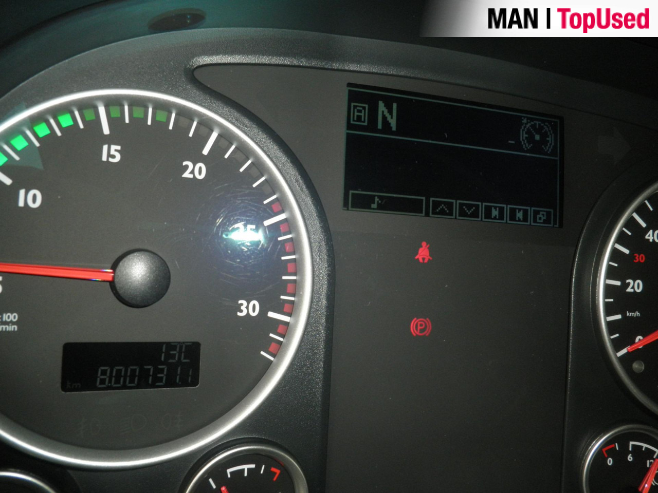 MAN TGX 18.500 4X2 BLS - 트랙터 유닛 : 사진 4 MAN TGX 18.500 4X2 BLS - 트랙터 유닛 : 사진 4