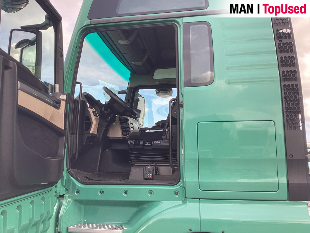 MAN TGX 18.510 4X2 BLS - 트랙터 유닛 : 사진 2 MAN TGX 18.510 4X2 BLS - 트랙터 유닛 : 사진 2