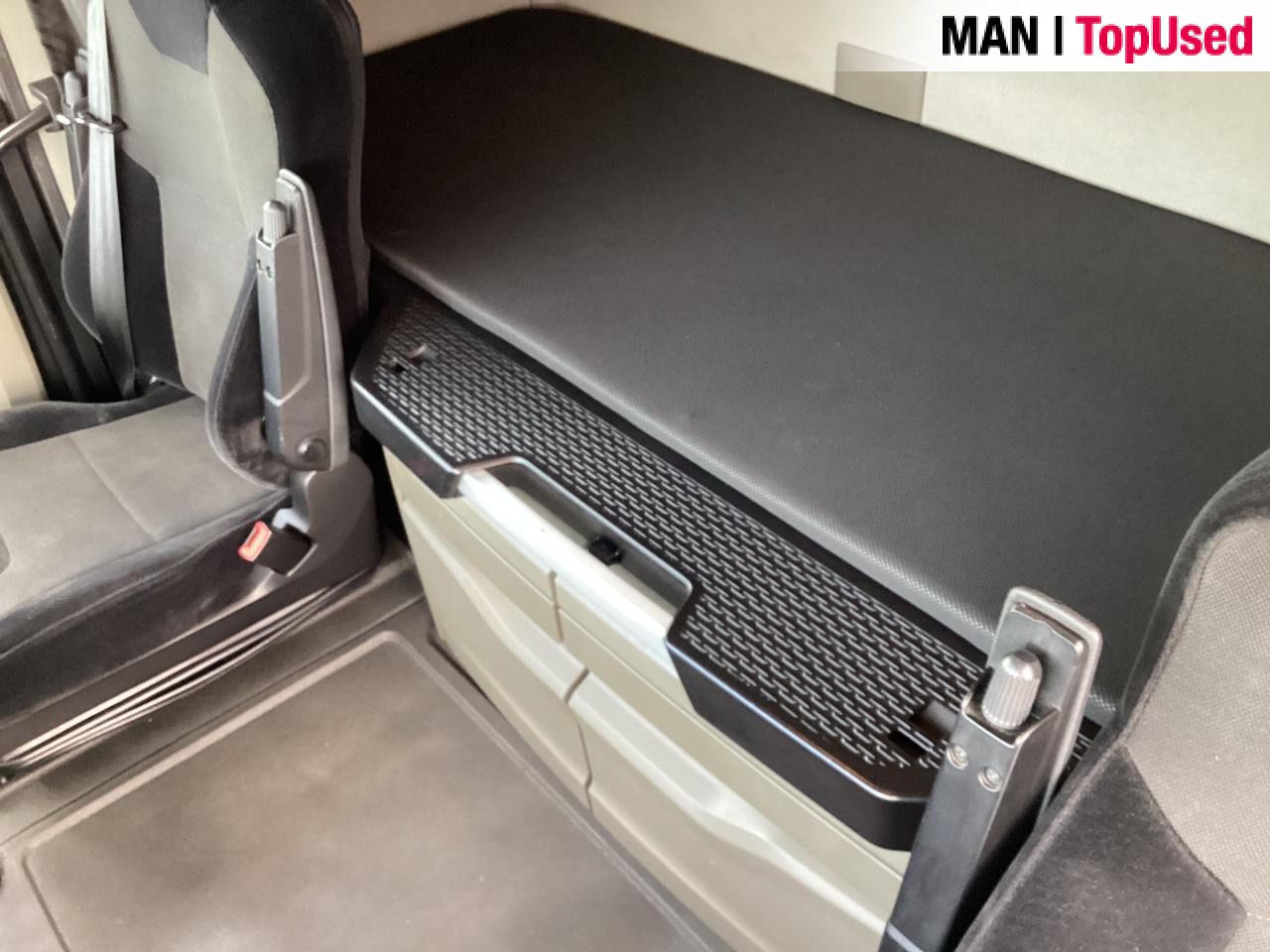 MAN TGX 18.510 4x2 BL SA - 트랙터 유닛 : 사진 4 MAN TGX 18.510 4x2 BL SA - 트랙터 유닛 : 사진 4