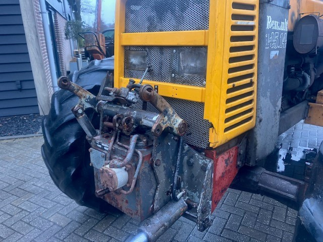 RENAULT 145.14 - 장궤형 트랙터 : 사진 4 RENAULT 145.14 - 장궤형 트랙터 : 사진 4