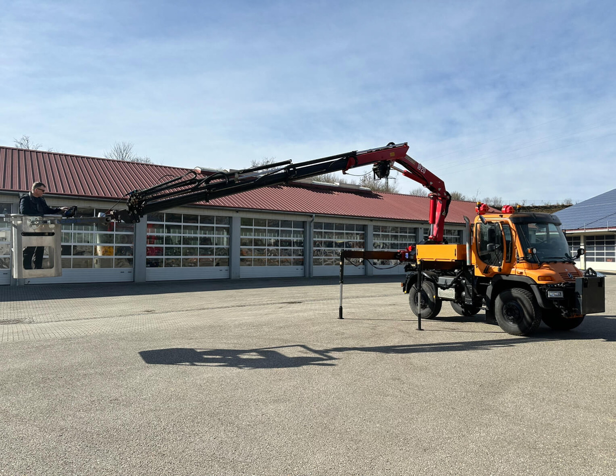 Unimog 400 - U400 405 25177 mit Wechselkran Merced - 지자체/ 특수 차량 : 사진 2 Unimog 400 - U400 405 25177 mit Wechselkran Merced - 지자체/ 특수 차량 : 사진 2