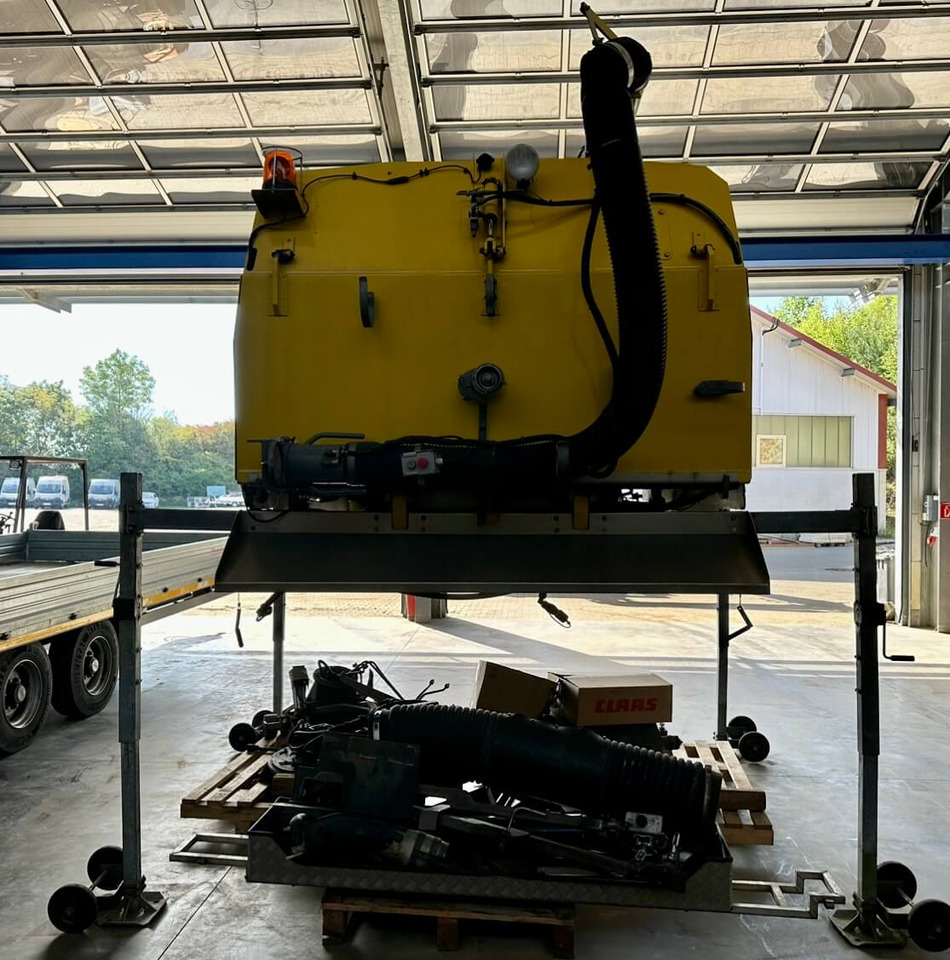 Unimog Aufbaukehrmaschine Trilety SK-370 - 거리 청소 차량 : 사진 5 Unimog Aufbaukehrmaschine Trilety SK-370 - 거리 청소 차량 : 사진 5