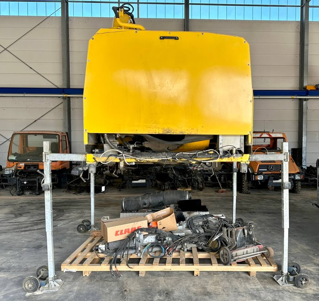 Unimog Aufbaukehrmaschine Trilety SK-370 - 거리 청소 차량 : 사진 2 Unimog Aufbaukehrmaschine Trilety SK-370 - 거리 청소 차량 : 사진 2