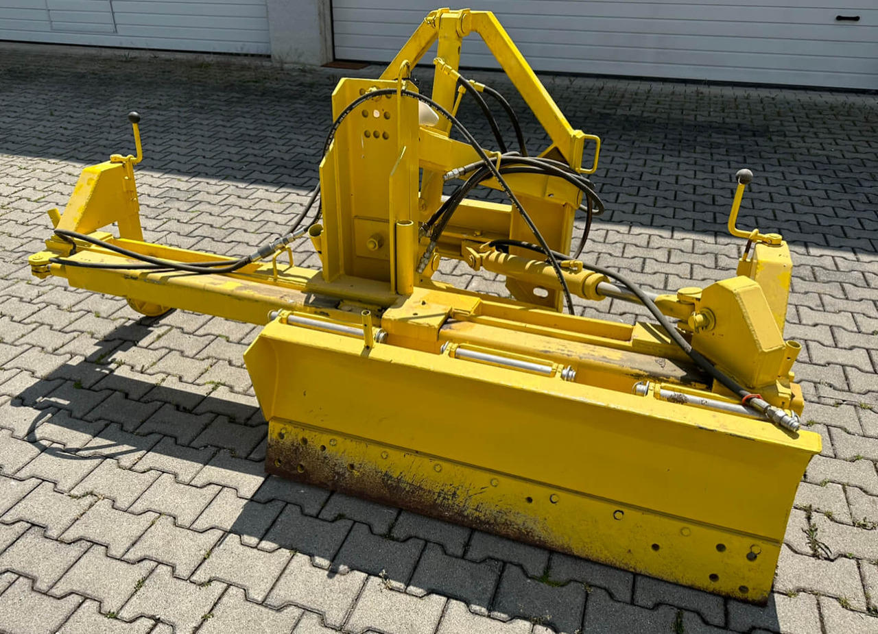 Unimog Frontanbau-Gräder Söder IA02093 - 블레이드 : 사진 1 Unimog Frontanbau-Gräder Söder IA02093 - 블레이드 : 사진 1