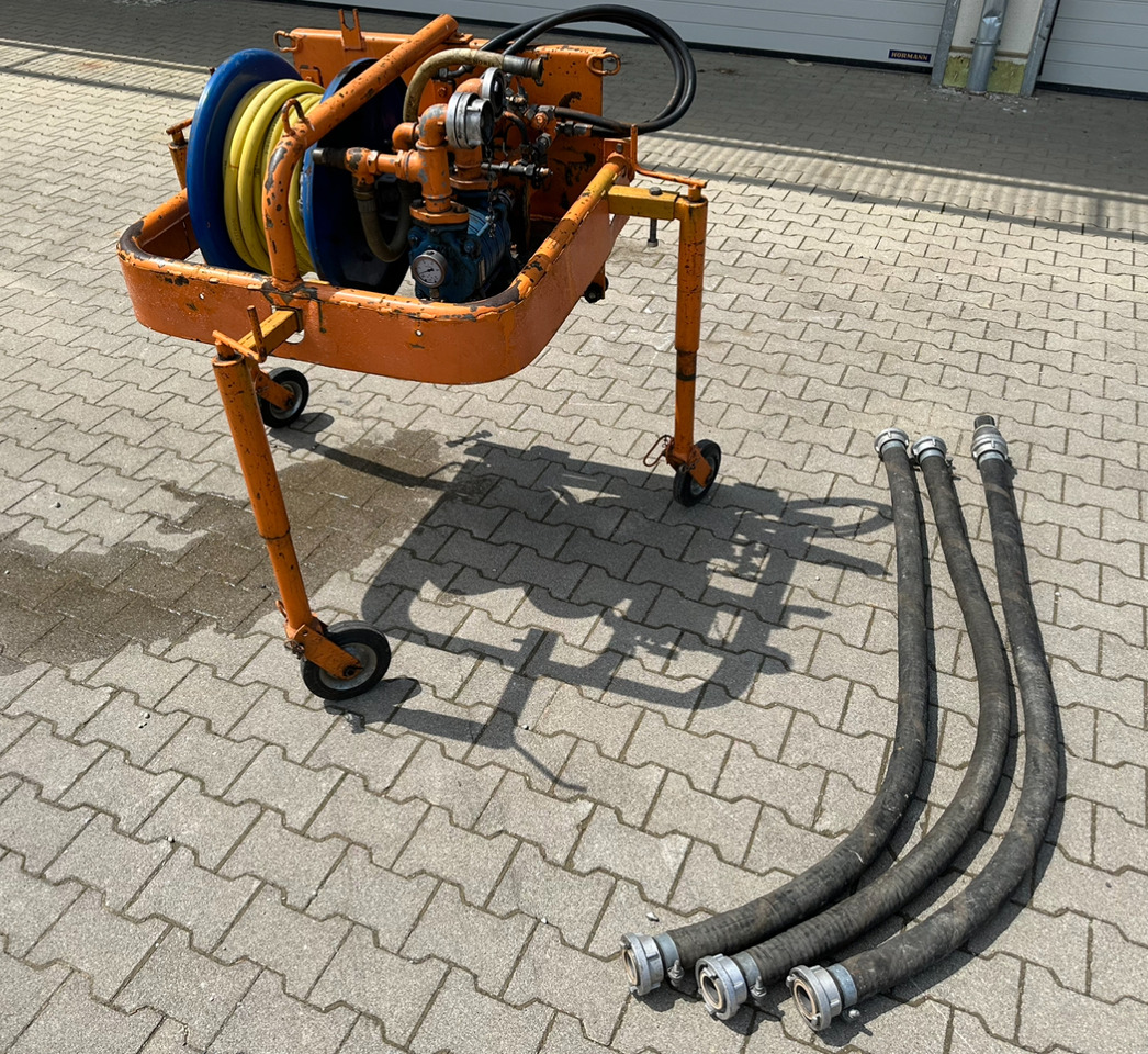 Unimog Frontanbauwasserpumpe Deu. hyd. - 워터 펌프 : 사진 1 Unimog Frontanbauwasserpumpe Deu. hyd. - 워터 펌프 : 사진 1