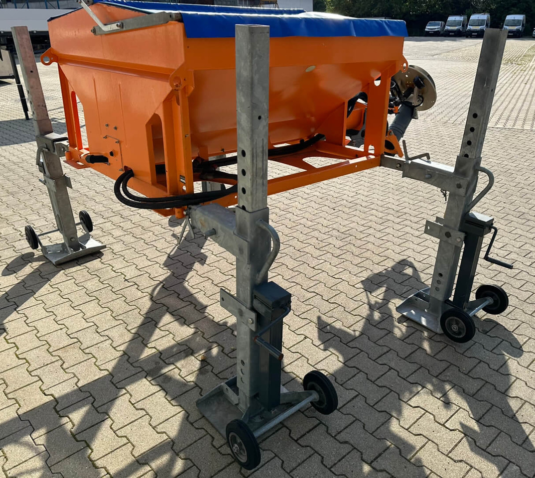 Unimog Salzstreuer KüpperWeisser IMSSN J15012 H - 모래/ 소금 살포기 : 사진 5 Unimog Salzstreuer KüpperWeisser IMSSN J15012 H - 모래/ 소금 살포기 : 사진 5