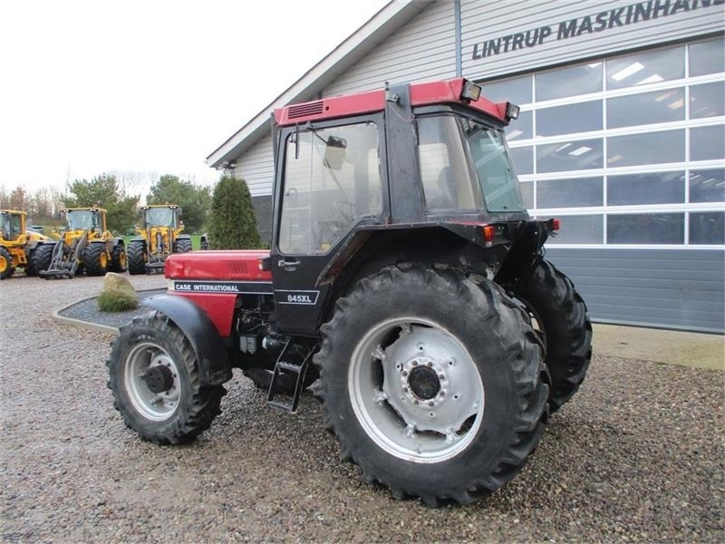 Case IH 845 XLA - 장궤형 트랙터 : 사진 3 Case IH 845 XLA - 장궤형 트랙터 : 사진 3