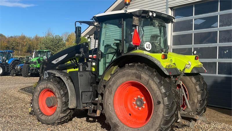 Claas ARION 650 CIS+ Focus med frontlift og frontlæsser  - 장궤형 트랙터 : 사진 3 Claas ARION 650 CIS+ Focus med frontlift og frontlæsser  - 장궤형 트랙터 : 사진 3