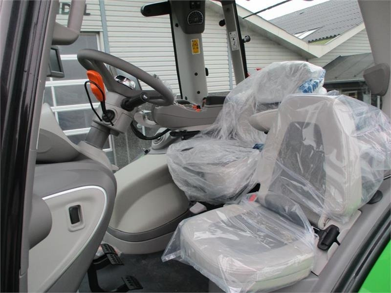 Deutz-fahr 9340 TTV New and unused tractor - 장궤형 트랙터 : 사진 5 Deutz-fahr 9340 TTV New and unused tractor - 장궤형 트랙터 : 사진 5