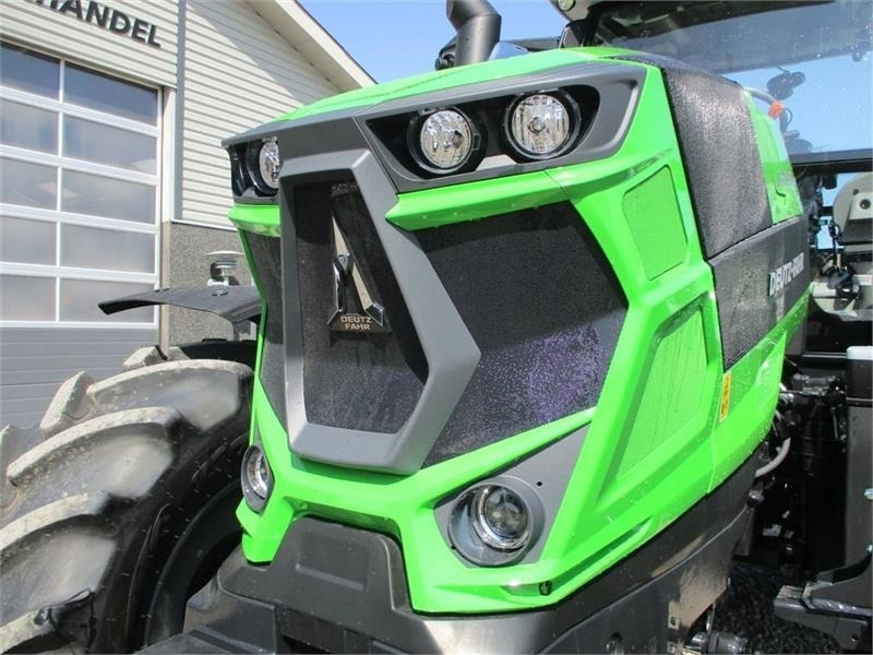 장궤형 트랙터 Deutz-fahr Agrotron 6205G New and Unused tractor : 사진 15