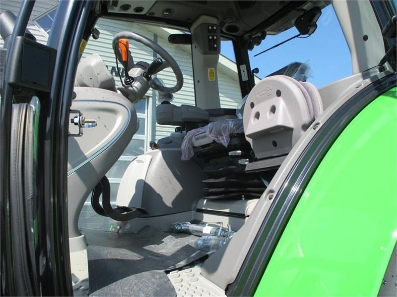 장궤형 트랙터 Deutz-fahr Agrotron 6205G New and Unused tractor : 사진 9