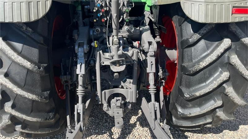Fendt 828 Profi model. Meget flot traktor med nye fordæ - 장궤형 트랙터 : 사진 2 Fendt 828 Profi model. Meget flot traktor med nye fordæ - 장궤형 트랙터 : 사진 2