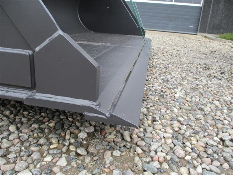 JST Skovl med volvoskifte 300 bred og tager 3.4m3. Den - 휠 로더 : 사진 2 JST Skovl med volvoskifte 300 bred og tager 3.4m3. Den - 휠 로더 : 사진 2