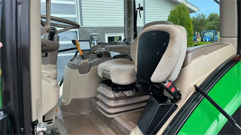 John Deere 6135R Krybegear, frontlift, TLS Affjedret foraksel - 장궤형 트랙터 : 사진 5 John Deere 6135R Krybegear, frontlift, TLS Affjedret foraksel - 장궤형 트랙터 : 사진 5