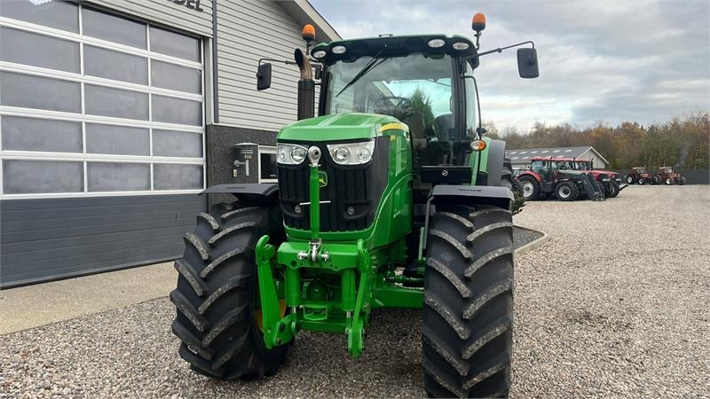 John Deere 6170R AutoPower med frontlift - 장궤형 트랙터 : 사진 4 John Deere 6170R AutoPower med frontlift - 장궤형 트랙터 : 사진 4