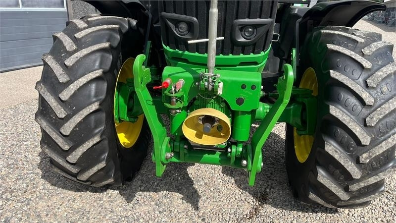 John Deere 6175R Med frontlift og frontPTO samt luft anlæg - 장궤형 트랙터 : 사진 4 John Deere 6175R Med frontlift og frontPTO samt luft anlæg - 장궤형 트랙터 : 사진 4