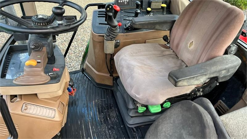 John Deere 6506 Med frontlæsser og vendegear ved rattet - 장궤형 트랙터 : 사진 2 John Deere 6506 Med frontlæsser og vendegear ved rattet - 장궤형 트랙터 : 사진 2