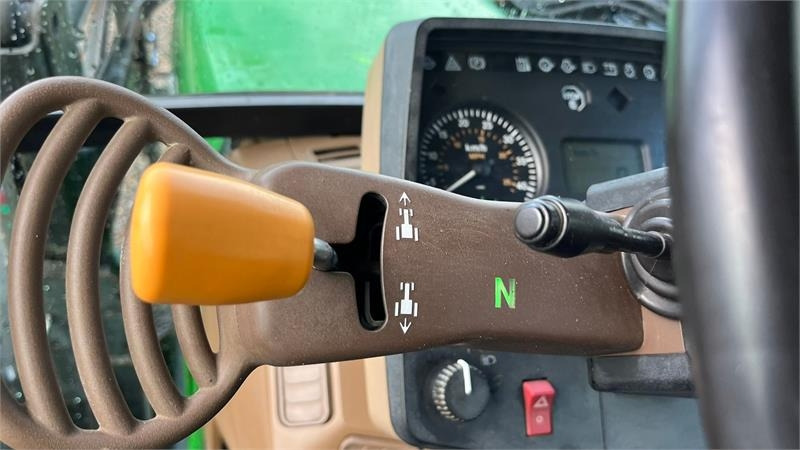 John Deere 6506 Med frontlæsser og vendegear ved rattet - 장궤형 트랙터 : 사진 3 John Deere 6506 Med frontlæsser og vendegear ved rattet - 장궤형 트랙터 : 사진 3