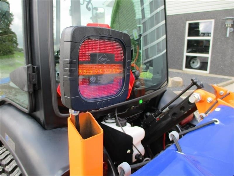 Limas SSP160 Selvlæssende og med lys - 모래/ 소금 살포기 지자체/ 특수 차량 용 : 사진 4 Limas SSP160 Selvlæssende og med lys - 모래/ 소금 살포기 지자체/ 특수 차량 용 : 사진 4