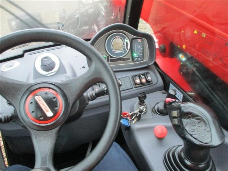 Manitou MT625H Comfort Dansk maskine, med hydrauliske pall - 텔레스코픽 핸들러 : 사진 4 Manitou MT625H Comfort Dansk maskine, med hydrauliske pall - 텔레스코픽 핸들러 : 사진 4