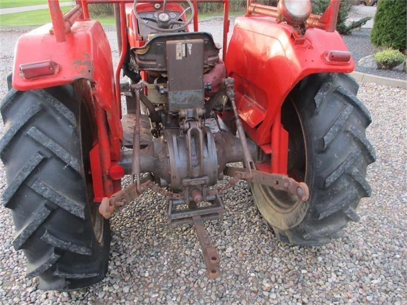 Massey Ferguson 165 - 장궤형 트랙터 : 사진 4 Massey Ferguson 165 - 장궤형 트랙터 : 사진 4