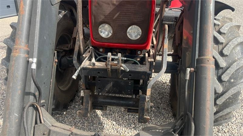 Massey Ferguson 6480 Dyna 4 Med frontlift og frontlæsser - 장궤형 트랙터 : 사진 4 Massey Ferguson 6480 Dyna 4 Med frontlift og frontlæsser - 장궤형 트랙터 : 사진 4