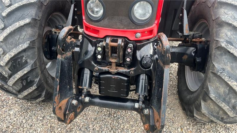 Massey Ferguson 6490 Dyna 6 med frontlift  - 장궤형 트랙터 : 사진 4 Massey Ferguson 6490 Dyna 6 med frontlift  - 장궤형 트랙터 : 사진 4