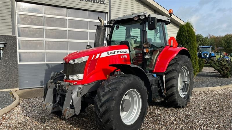 Massey Ferguson 7718 Dyna VT Med frontlift og frontPTO - 장궤형 트랙터 : 사진 2 Massey Ferguson 7718 Dyna VT Med frontlift og frontPTO - 장궤형 트랙터 : 사진 2