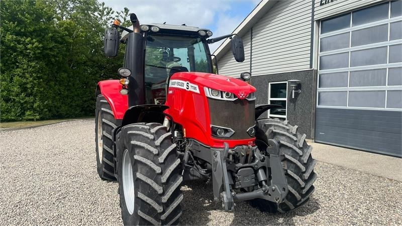 장궤형 트랙터 Massey Ferguson 7726 S DynaVT Med frontlift : 사진 20