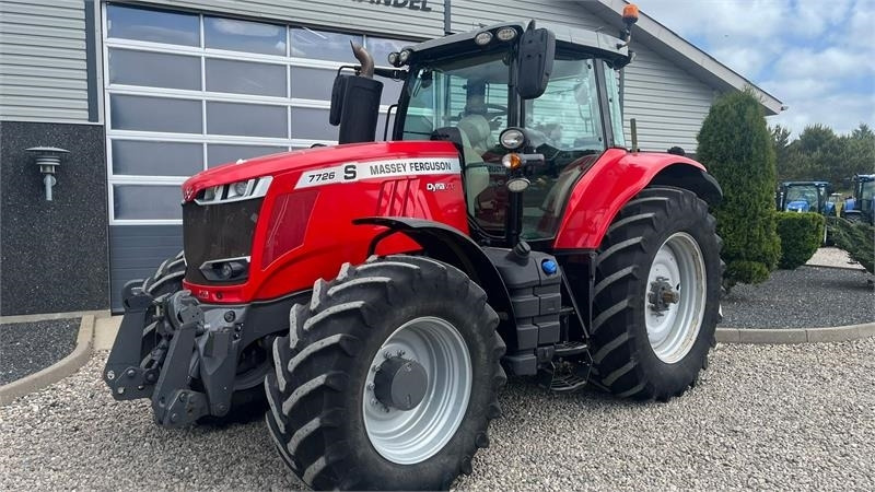 Massey Ferguson 7726 S DynaVT Med frontlift - 장궤형 트랙터 : 사진 2 Massey Ferguson 7726 S DynaVT Med frontlift - 장궤형 트랙터 : 사진 2