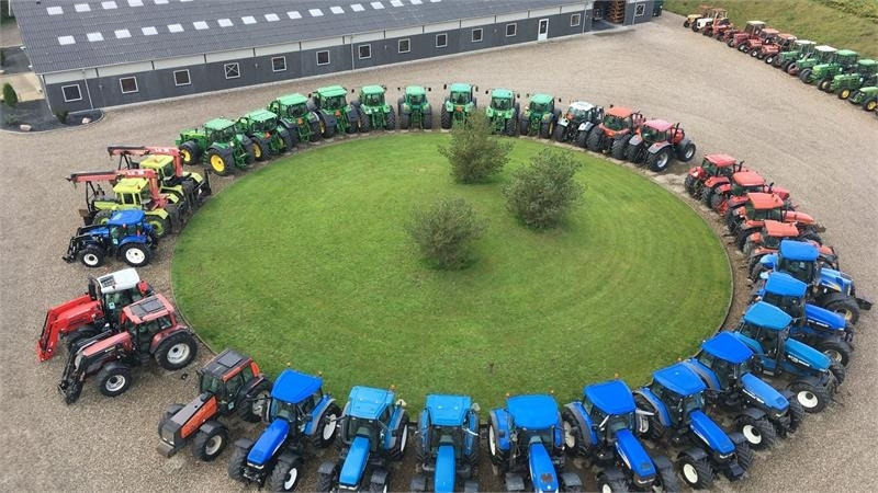 장궤형 트랙터 Massey Ferguson 7726 S DynaVT Med frontlift : 사진 21