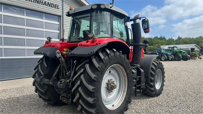 장궤형 트랙터 Massey Ferguson 7726 S DynaVT Med frontlift : 사진 16