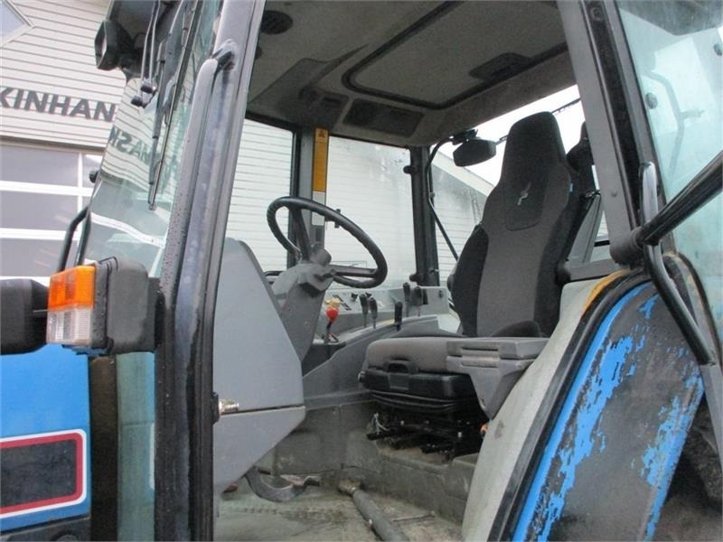 New Holland 7840 SLE, med rigtig god dæk montering og knap på - 장궤형 트랙터 : 사진 4 New Holland 7840 SLE, med rigtig god dæk montering og knap på - 장궤형 트랙터 : 사진 4