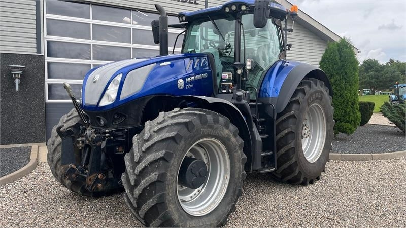 New Holland T7.315 Auto Command BluePower med frontlift - 장궤형 트랙터 : 사진 2 New Holland T7.315 Auto Command BluePower med frontlift - 장궤형 트랙터 : 사진 2