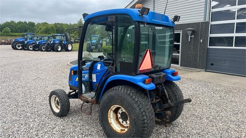 New Holland TC35DA - 장궤형 트랙터 : 사진 3 New Holland TC35DA - 장궤형 트랙터 : 사진 3