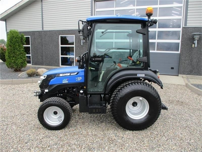 Solis 26 HST med kabine og turf hjul - 장궤형 트랙터 : 사진 3 Solis 26 HST med kabine og turf hjul - 장궤형 트랙터 : 사진 3