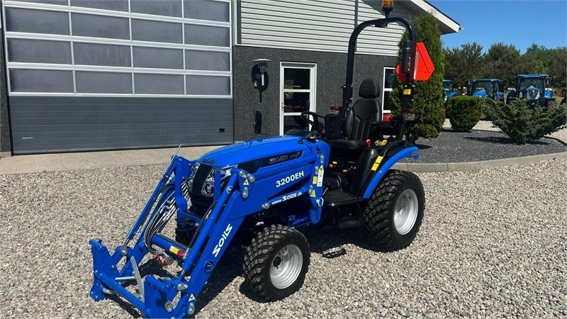 Solis H26 HST Med Frontlæsser og GardenPro dæk - 지자체 트랙터 : 사진 2 Solis H26 HST Med Frontlæsser og GardenPro dæk - 지자체 트랙터 : 사진 2