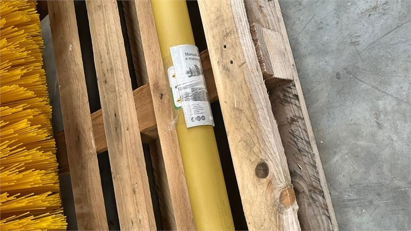 Thyregod TK 1600 PTO, med hydraulisk sving. - 빗자루 : 사진 4 Thyregod TK 1600 PTO, med hydraulisk sving. - 빗자루 : 사진 4